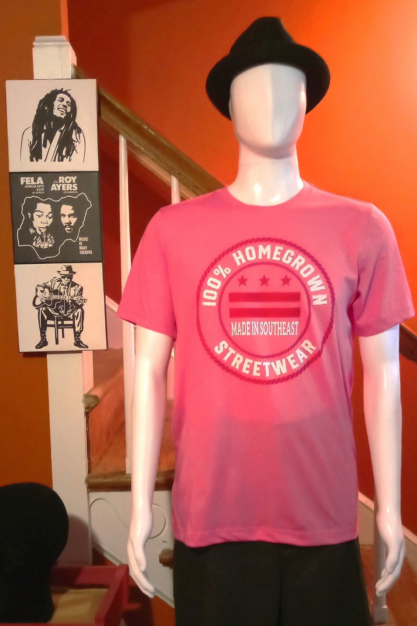 Logo Tee